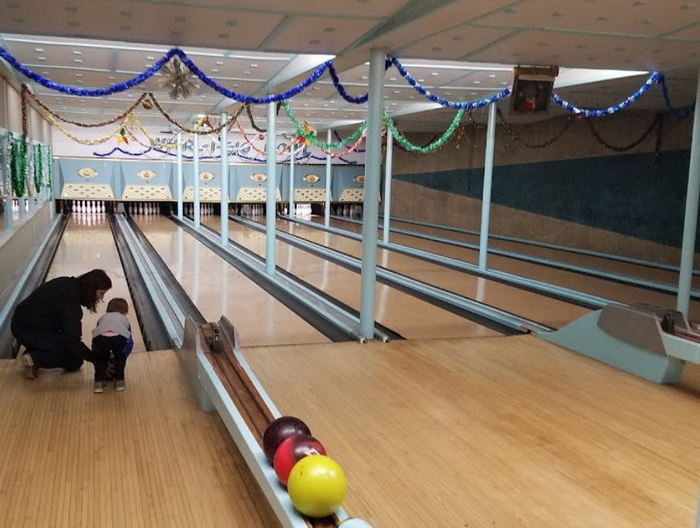Whirl-I-Gig Bowling